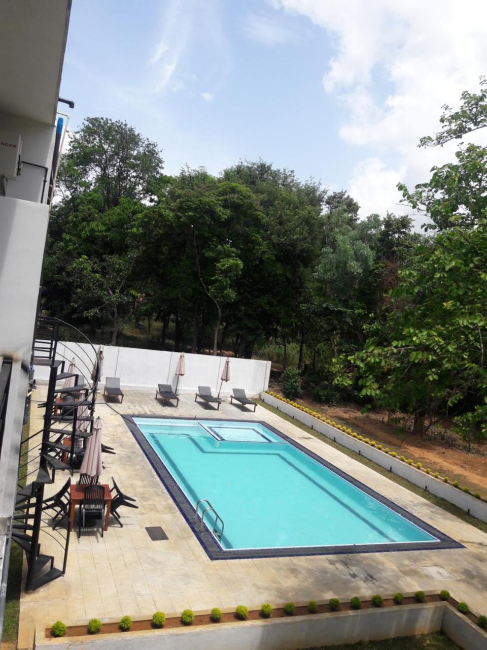 Lavish Resort - Sigirya Sigiriya Ngoại thất bức ảnh